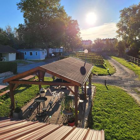 Camping Le Brochet Péronne Extérieur photo