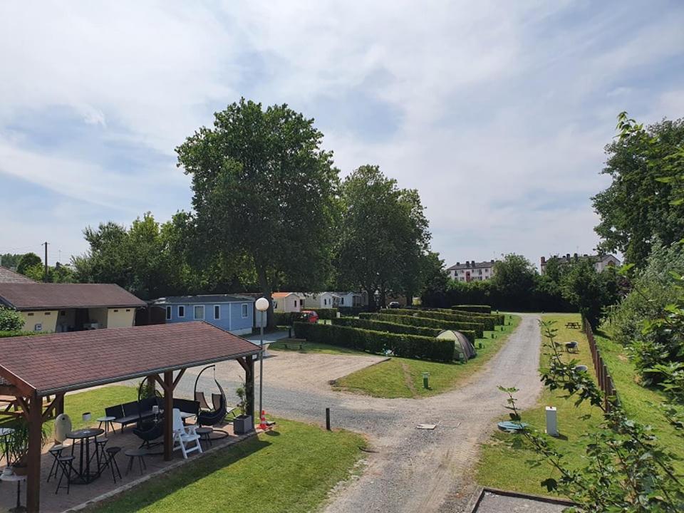 Camping Le Brochet Péronne Extérieur photo